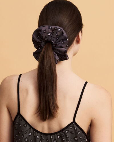 PANTHER SCRUNCHIE