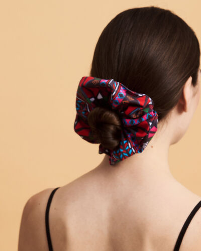 MASAI SCRUNCHIE